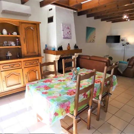Lou Cere Tatil Evi